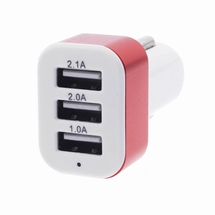 UsB plug 3 voudig  12/24V  uitgang 5 volt   rood