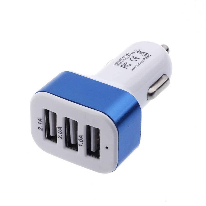 UsB plug 3 voudig  12/24V  uitgang 5 volt  blauw